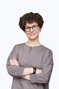 Tech Startup Team Chairman 200x300 1